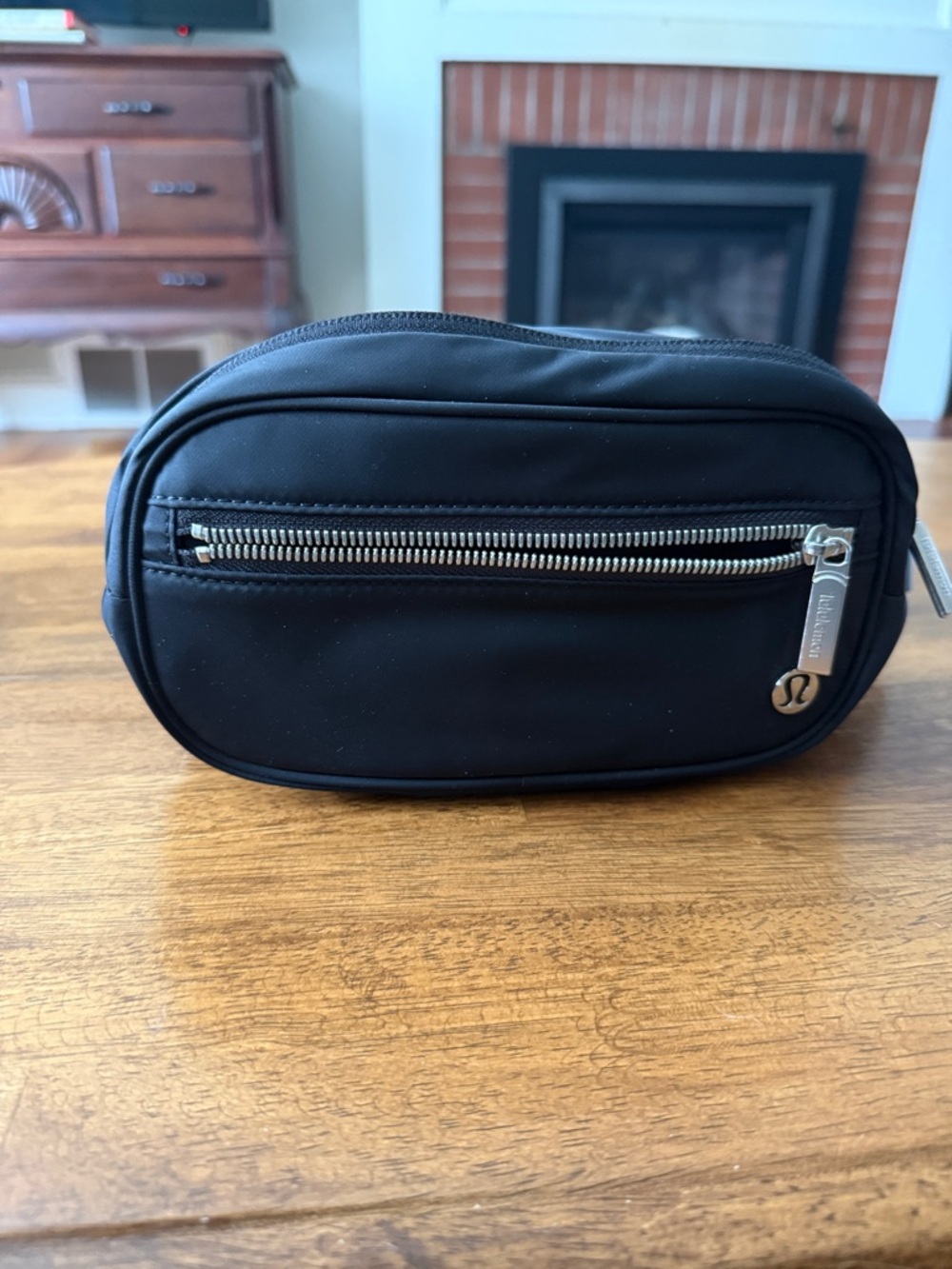 lululemon athletica Black Men's Toiletry Pouch with Silver Hardware